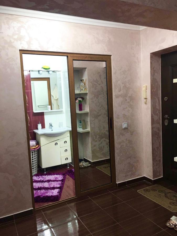 Tribunal Apartament Langa Faleza Dunarii Brăila Buitenkant foto