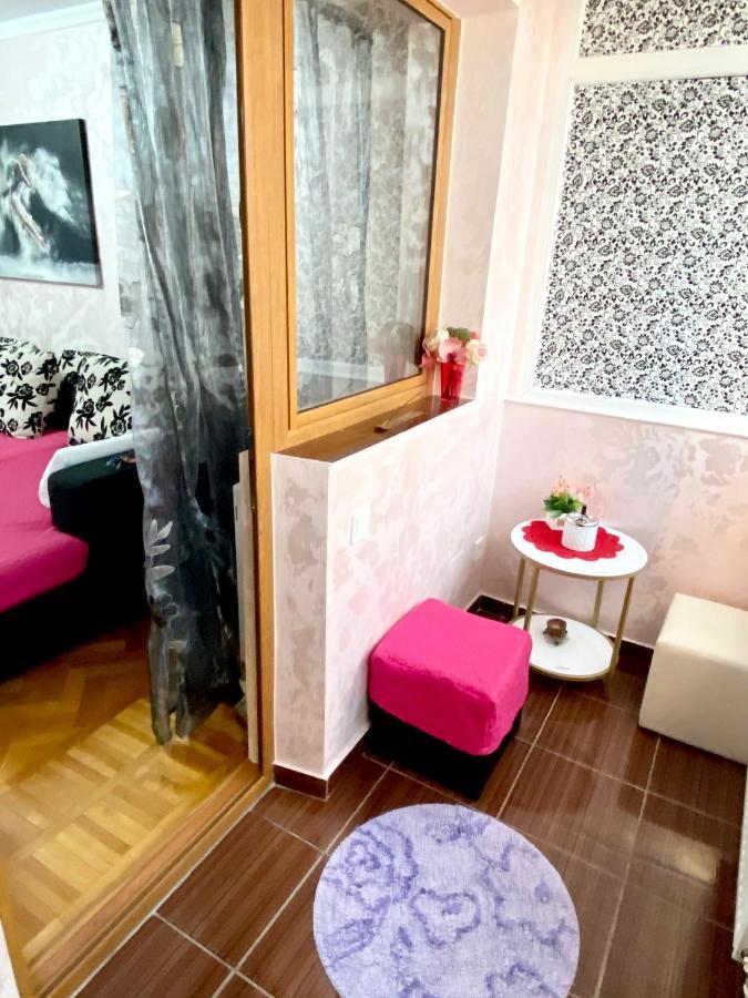 Tribunal Apartament Langa Faleza Dunarii Brăila Buitenkant foto